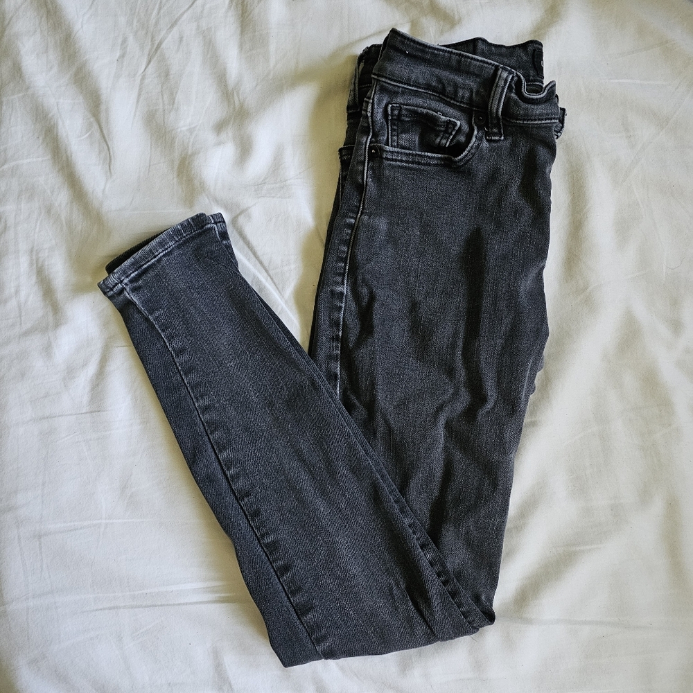 Lucky Brand Skinny Jeans 2/26 Charcoal Gray